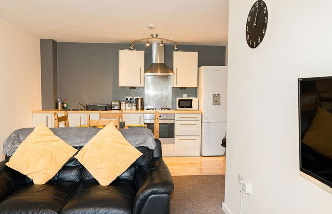 2 Bedroom Apartment Warrington - Photo 25