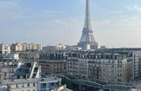 Tour Eiffel - Studio vue imprenable au-dessus des toits, balcon - Foto 49