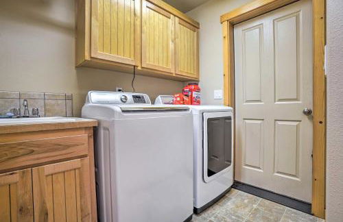 Family-Friendly Oregon Vacation Home with Yard - Foto 27