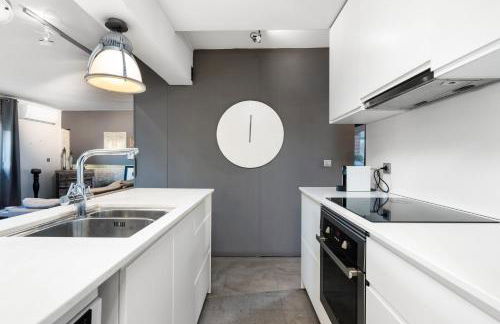 Bright 57m² 1BR AC Parking 32 - Foto 10