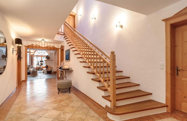 Exclusive Tyrolean Chalet Near Ski Lifts - Foto 33