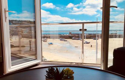 Beach House Apartment 1 - St. Ives harbour front apartment with stunning views - Foto 1