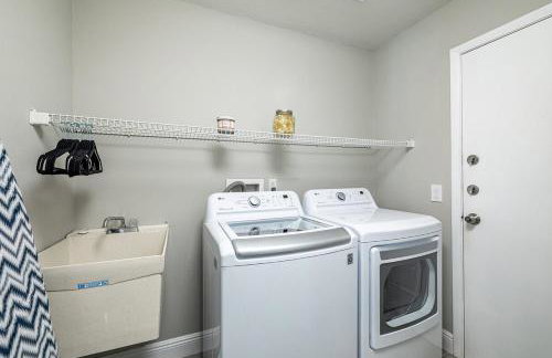 Private Coastal Getaway to Connect and Celebrate - Foto 18