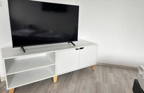 ClTY FLAT SAARLOUlS - Foto 5