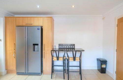 Modern 10BR Retreat Sleeps 16plus nr HS2 NEC BHX - Foto 8