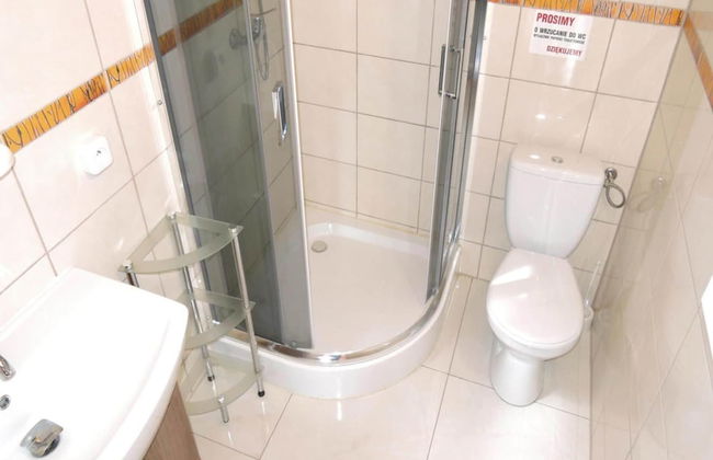 Bungalow With Terrace and Scenic Grounds - Photo 12