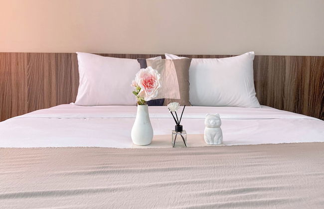 Cozy and Warm Studio at LRT City Jatibening Apartment - Foto 5