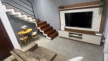 Sobrado confortavel e central - Foto 2