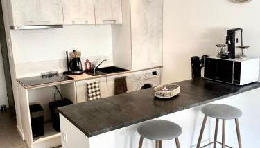 Riviera face à la gare - Foto 4