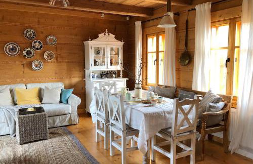 Góralskie domy w Łostówce - Foto 13