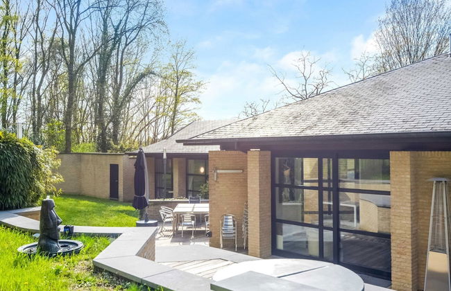 Picturesque Villa With Swimming Pool - Foto 35