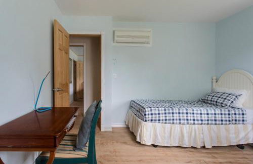 Southampton Village, 2 Fireplaces, Walk to All - Foto 73