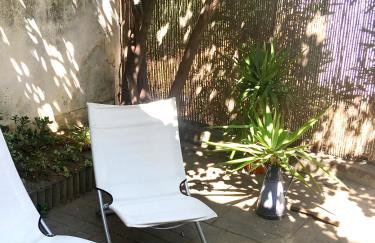 Dans une maison, appartement indépendant et jardin - Foto 19