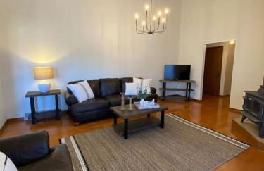 Dave & Susie's Place Across from Notting Hill Farm! - Foto 1