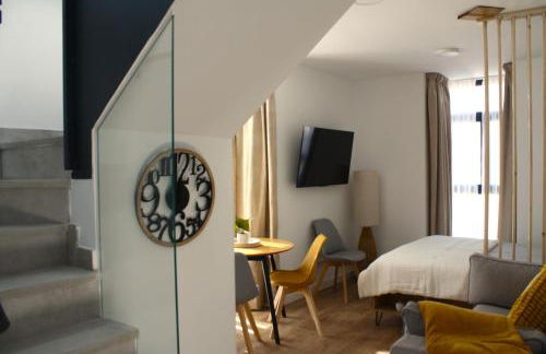 APARTAHOTEL MADRID URBAN SUITES - EDIFICIO EXCLUSIVO- 7 Apartments Boutique Full Equiped - Foto 31