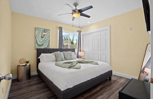 Dog Friendly Home Near the Beach with Grill, Fire Pit, Enclosed Backyard - Foto 13