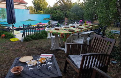 80 m2 appartement indépendant, 4 personnes et plus, piscine et jardin Direct Gare Aéroport - Foto 23