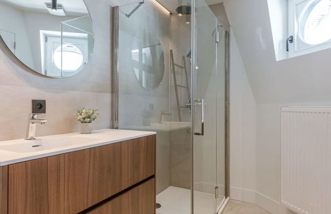 Urban Getaway in the Heart of Antwerp - Photo 4