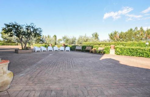 5 Bedroom Lovely Home In Lucera - Foto 14