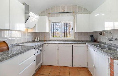 Stunning Home In Cortes Y Graena - Foto 8