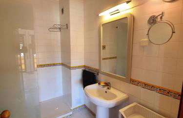 Big Fish 1 - Charming Beach Apartment - Foto 19