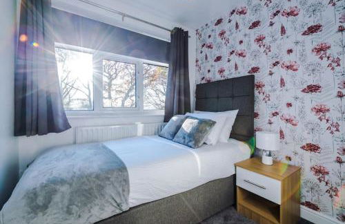 BIG 7xGuest House 3xVan Locked CarPort Garden Leeds & Bradford - Foto 40