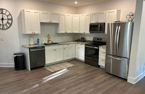 NEW 3 bedroom - Thoroughbred Farm & Lake Views! - Foto 30