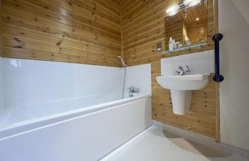 Buzzard Lodge with Hot-tub - Foto 15