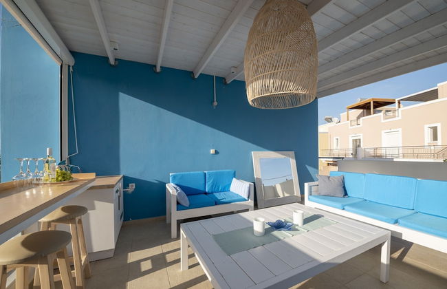 Seabreeze Villa - with Jacuzzi & heated pool - Photo 64