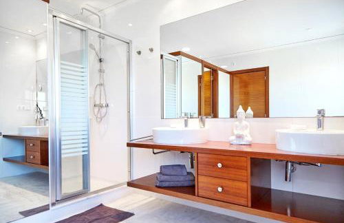 Rent Your Luxury 5 Bedroom Villa, Ibiza Villa 1053 - Foto 34