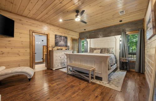 Cozy Cabin with Hot Tub, Fire Pit and Arcade Games - Foto 15