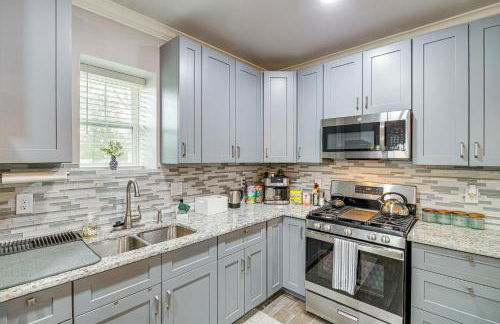 Fully Updated and Convenient! Baytown Home Near Dtwn - Foto 9