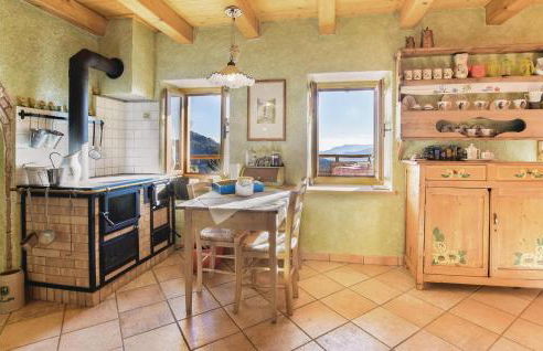 Nice Home In Lamonbl With Wifi - Foto 15