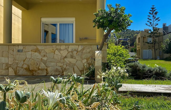 Ermis Suites - Photo 29