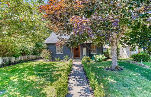 Modern 2 Bedroom Farmhouse Cottage with Hot Tub in Snohomish - Foto 60