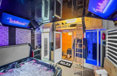 Private Spa Apartment in Maerdy Hot Tub & Sauna - Foto 1