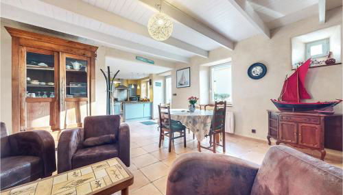 Awesome Home In Ploubazlanec - Foto 4