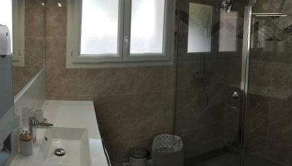 la Recouturière - Foto 4, Shower