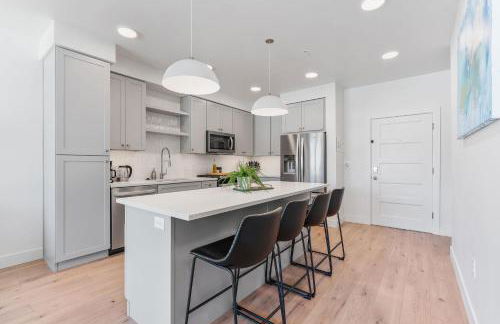 Amazing Deluxe 1BR Pool Gym HTub - Foto 18