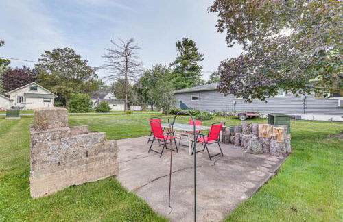 12 Mi to Castle Rock Lake Serene New Lisbon Home! - Foto 22