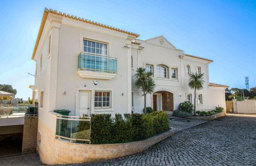 Luxury Villa with Private Pool, Gym & Leisure Room by Gale Beach LM25 - Foto 39