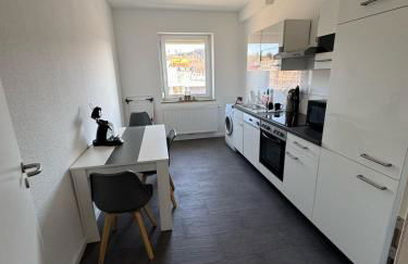 Modernes Zimmer am Campus 3 mit Gemeinschaftsbad - Foto 8