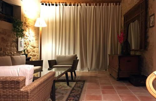 casa rural de un artista en plena naturaleza piscina y parque de esculturas en villarcayo - Photo 62