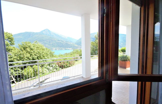 White House - Photo 12