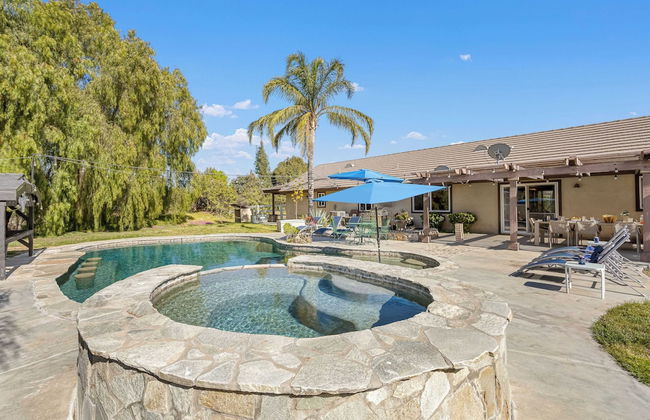Temecula Wine Country Home w/ Pool, Hot Tub, Game Room & Vineyard Views - Foto 42