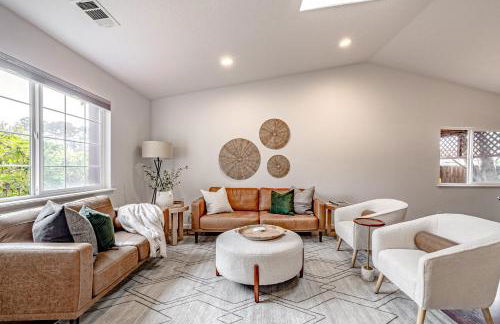 Hedge Rose House - Photo 3