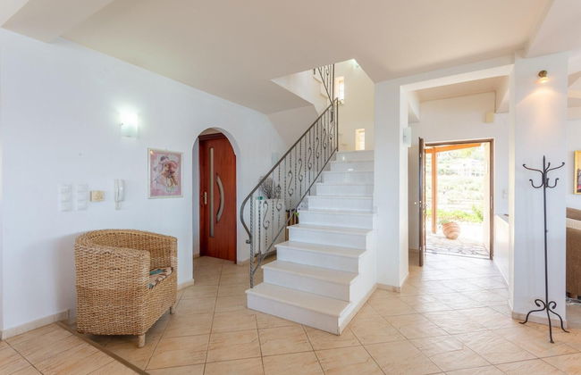 Souda Bay View Large Private Pool Walk to Beach Sea Views A C Wifi - 2119 - Foto 46