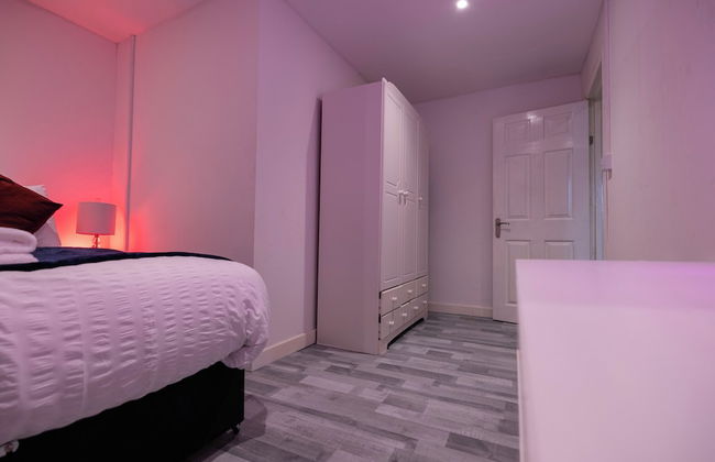 1 Bed-4guests-sofabed-wifi-closetocity-parking - Foto 4