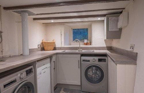 Scarr Head Cottage, detached stone cottage near Coniston, Lake District - Photo 27