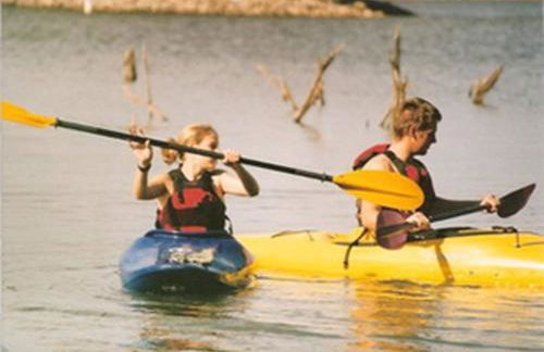 Jacuzzi Lakefront Home w/ Game room+play structure - Foto 45